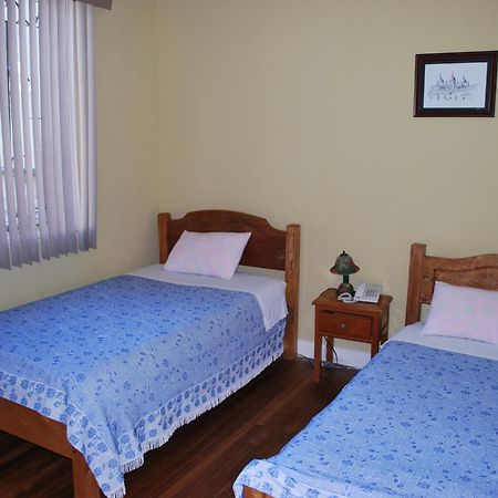 Travellers Inn Quito Zewnętrze zdjęcie